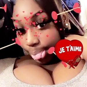 Meet your Posher, Miá